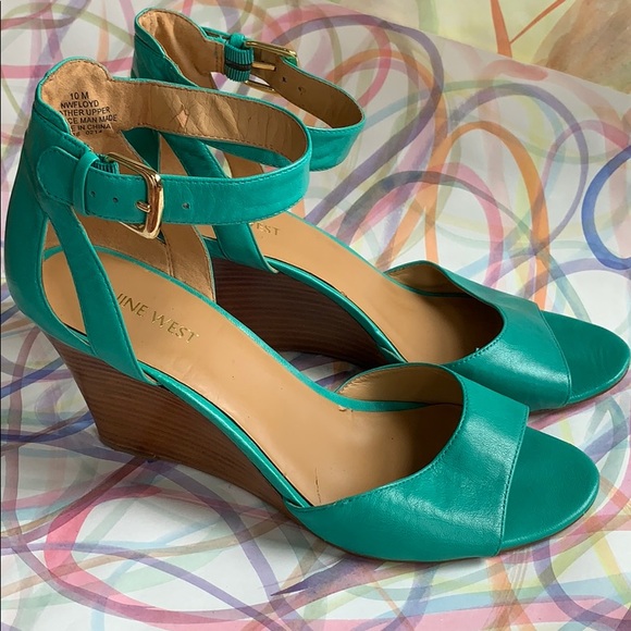 nine west floyd wedge sandal